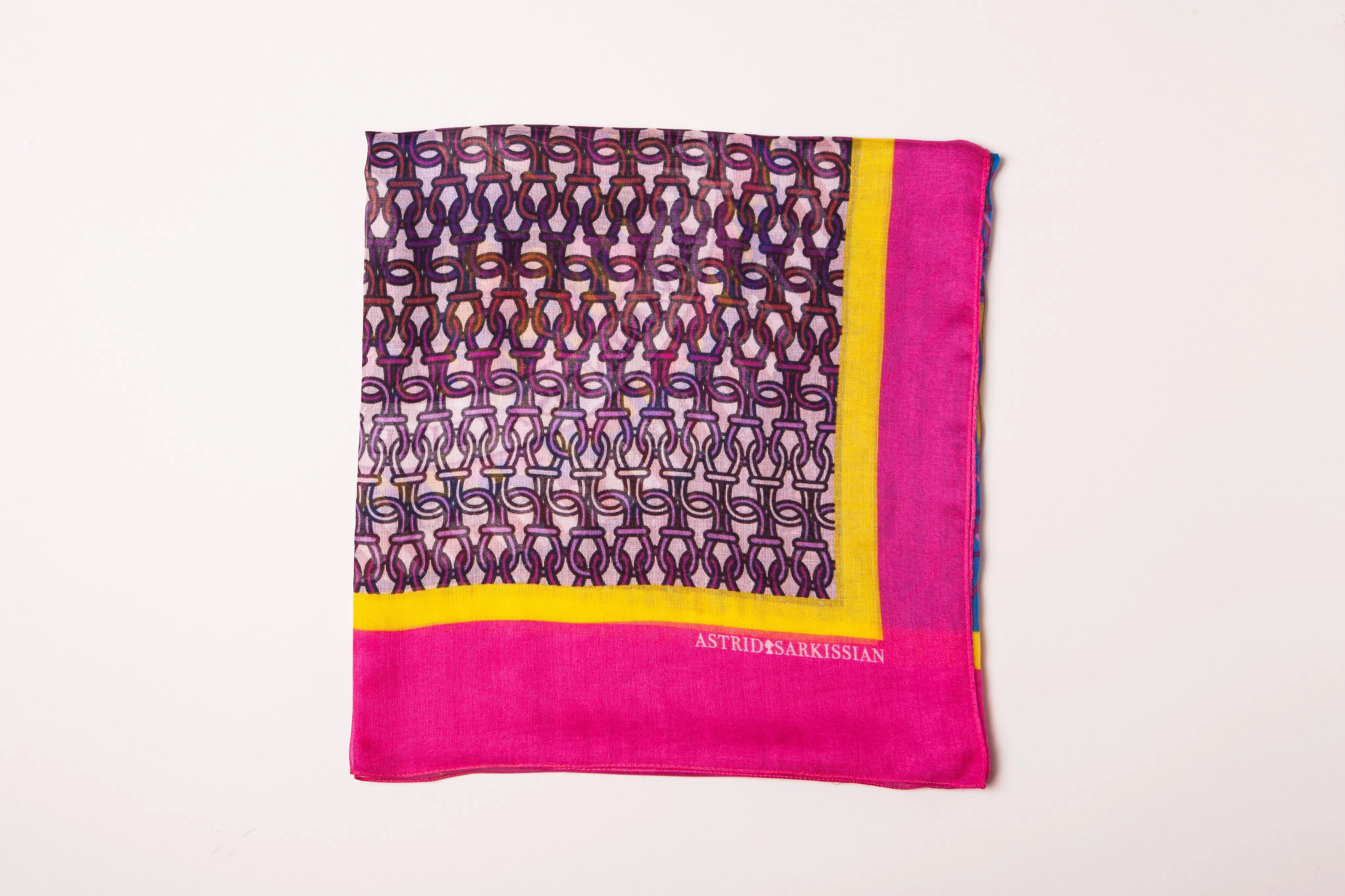 Blason Rose Modal Scarf