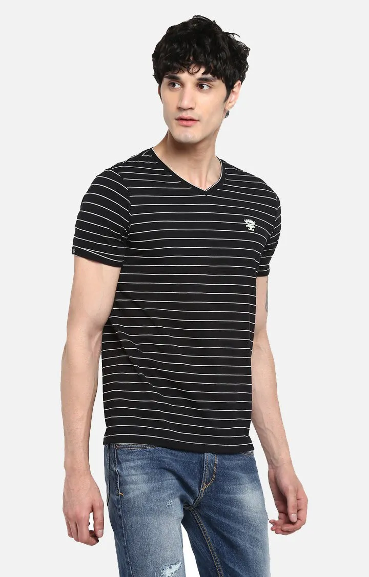 Spykar Black & White Striped Slim Fit Men T-Shirts