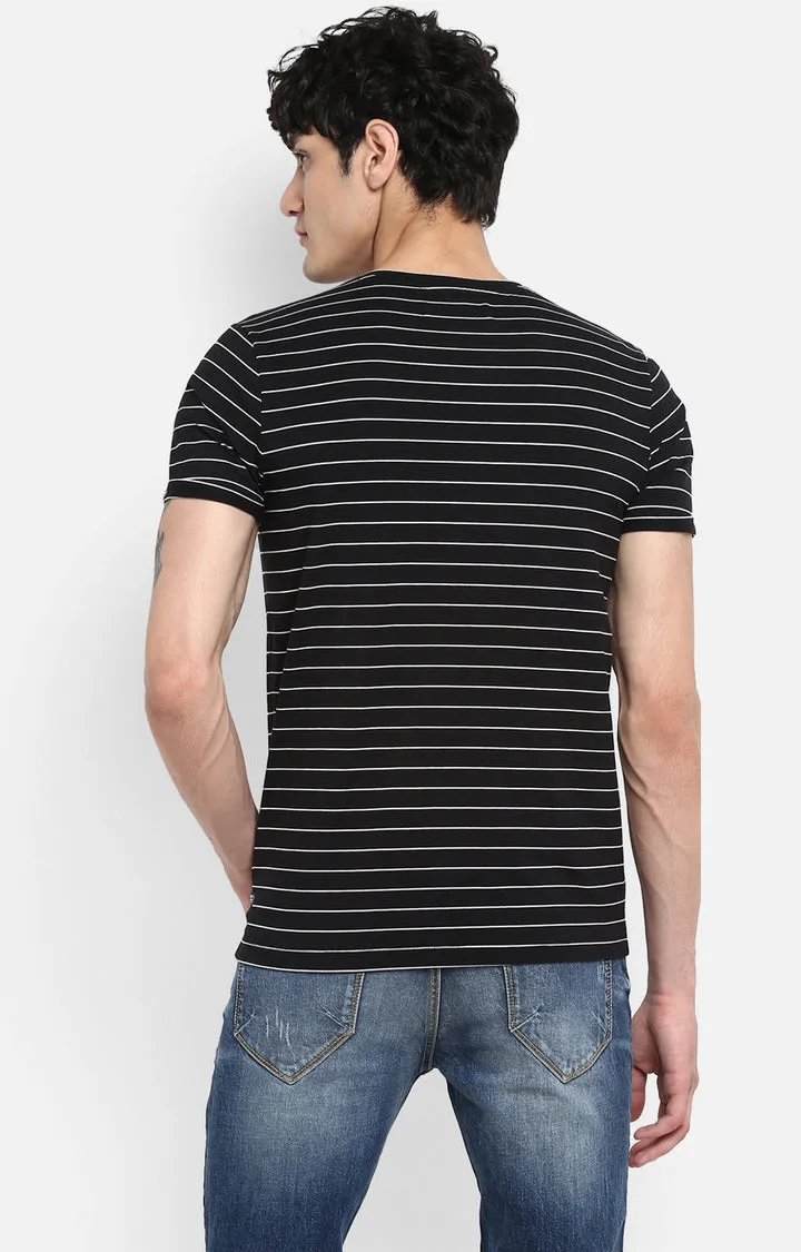 Spykar Black & White Striped Slim Fit Men T-Shirts