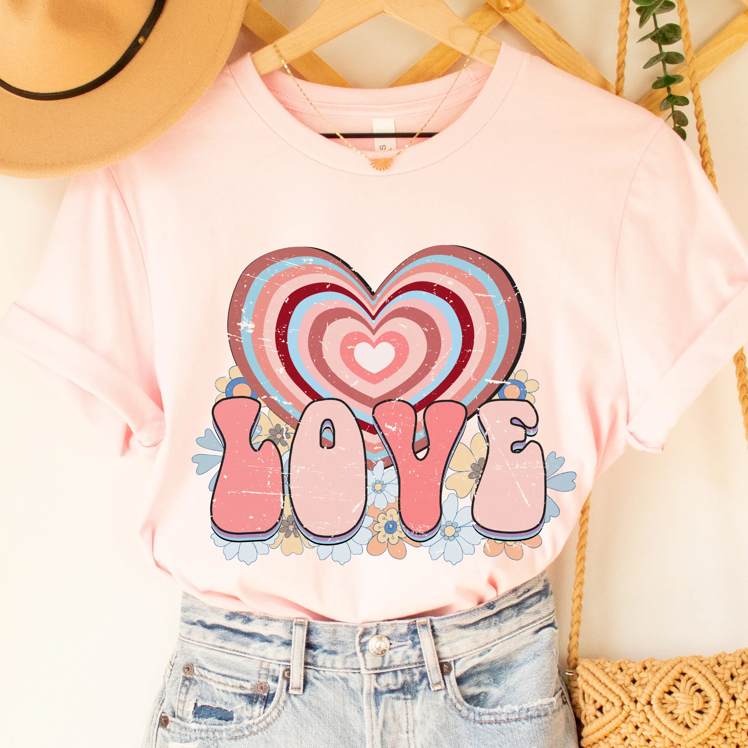 Women's Retro Valentine's Day T-Shirt in White, Pink, or Peach Bella Canvas Unisex Valentine's Gift Cute Vintage Valentine Love T-shirt